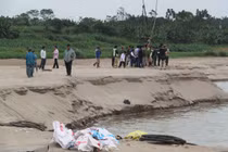 Không để đối tượng khai thác cát sỏi trái phép lộng hành