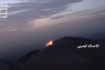 Houthi đánh cho Liên minh quân sự Ả rập Xê út thất điên bát đảo ở miền trung Yemen