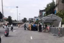 Hà Nội: Chính thức dừng kiểm soát người dân ra, vào thành phố.