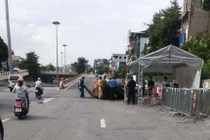 Hà Nội: Chính thức dừng kiểm soát người dân ra, vào thành phố.