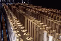 Phân biệt uranium giàu và uranium nghèo