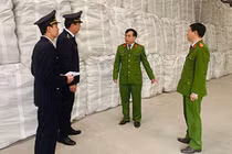 Xi măng Vicem Hoàng Mai, nhưng đóng bao Xi măng Long Sơn