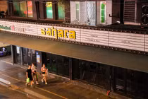 Hàng loạt dịch vụ ở Sài Gòn chưa được hoạt động