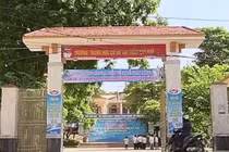 19 học sinh bị thầy giáo tát vì không thuộc bài