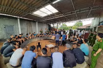 Nhóm đối tượng cá cược đá gà bị bắt giữ. Ảnh: Công an tỉnh Hải Dương.