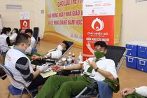 Chủ nhật Đỏ: Sẵn sàng cung ứng máu tại các điểm nóng