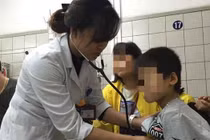 Tan máu cấp nặng do ăn thịt bò khô