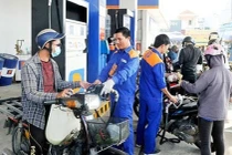 Chưa tăng giá điện, không tăng "sốc" giá xăng trong năm 2020