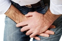 Dương vật cương đau do sử dụng thuốc