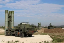 Một khẩu đội tên lửa phòng không S-300. Ảnh Haaretz Israel