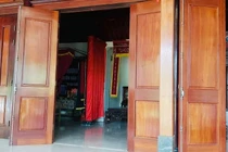 Hàng chục hộ dân bỗng dưng 'thoát nghèo' sau khi nhận tiền hỗ trợ COVID-19