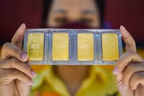 Giá vàng khó tăng trước ngày vía Thần Tài