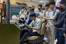 Học lái xe bằng “cabin ảo” có khác thực tế?