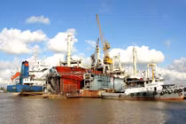 Phó thủ tướng chỉ đạo gỡ khó cho quản lý, kinh doanh tàu biển