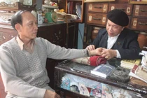 Thầy lang sửa truyện Kiều