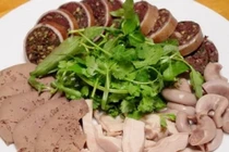 Món ăn bồi bổ từ nội tạng lợn