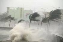 Vùng áp thấp trái ngược với áp thấp nhiệt đới