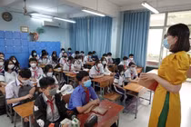 Theo UBND TPHCM, quy định mới nhằm hạn chế việc gián đoạn đối với các hoạt động của đời sống như sản xuất, kinh doanh; việc đi học của học sinh;