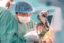 Kích thích não sâu trong điều trị Parkinson hiệu quả ra sao?