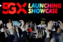 Tranh cãi vị trí chiến thắng ra mắt mạng 5G