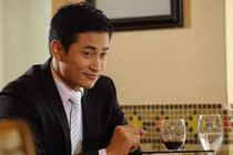 Dân mạng "truy tìm" danh tính chồng cũ hoa hậu Đặng Thu Thảo 