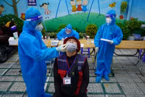 Từ 24/9 doanh nghiệp quản lý shipper tại TP.HCM sẽ tự tổ chức xét nghiệm Covid-19 cho nhân viên của mình.