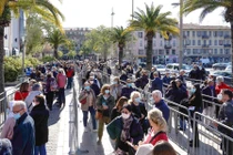 WHO: Số ca tử vong do COVID-19 tăng tuần thứ 5 liên tiếp, có sự gia tăng trong nhóm trẻ tuổi