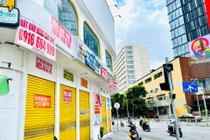 Doanh nghiệp “tê liệt” vì dịch: Hỗ trợ chưa thấy đâu, lãi và thuế đã đòi đủ?