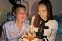 Hình ảnh mới nhất của nghệ sĩ Công Lý tại bệnh viện do bị trượt ngã