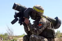 NATO tuyên bố Nga là “mối đe dọa”, và viện trợ quân sự sẽ giúp Ukraine "giành chiến thắng"