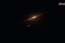 Không quân Israel không kích vào khu dân cư ở Hama, Syria