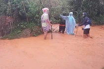 Vận động viên tự mò mẫm vượt qua nguy hiểm ở Dalat Ultra Trail 2020