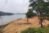 2 hồ thắng cảnh ở Sóc Sơn tiếp tục bị lấn chiếm