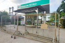 Một cửa hàng tại An Giang đã đóng cửa nhiều ngày qua.