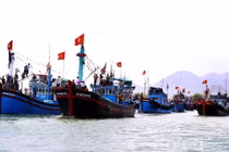 Nhận dạng tự động tàu thủy