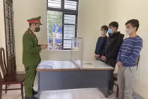 3 đối tượng tại cơ quan công an.