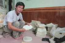 Thế giới mê bánh đa nem làng Chều