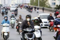 Cuối tuần miền Bắc trời nắng, Nam Bộ mưa dông chiều tối.