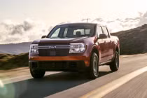 Ra mắt bán tải Ford MAVERICK: “Tiểu Ranger” với thùng sau siêu tiện dụng, chất đồ như làm ảo thuật!