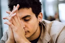 Con riêng của vợ sống cùng nhà mà không biết