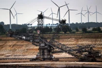 Việt Nam: Top 10 quốc gia tăng sử dụng điện than  