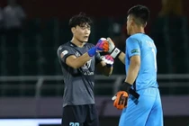 HLV Trần Minh Chiến hé lộ cơ hội trao cho thủ môn Bùi Tiến Dũng