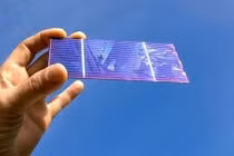 Pin mặt trời bằng vật liệu mới