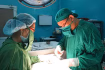 Tự dưng chít hẹp bao quy đầu