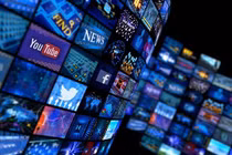 Ngôn ngữ đang được sử dụng như một phương cách bạo lực