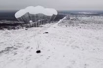 Video: Quân dù Nga đổ bộ đường không với xe bộ binh chiến đấu mới nhất BMD-4M