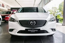 Mazda6 giảm giá kịch sàn, giá ngang Hyundai Elantra