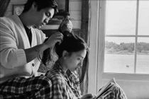 Ngô Thanh Vân công khai ảnh cặp đôi với tình trẻ kém 11 tuổi Huy Trần