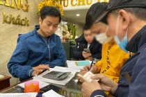 Chuyển tiền chui ra nước ngoài: Bao nhiêu cũng được?