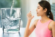 Mệt mỏi vì uống quá nhiều nước